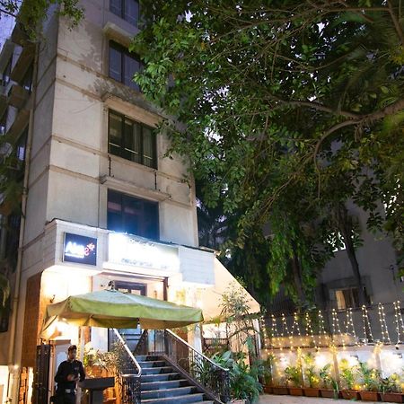 Octave Bund Garden Hotell Pune Exteriör bild