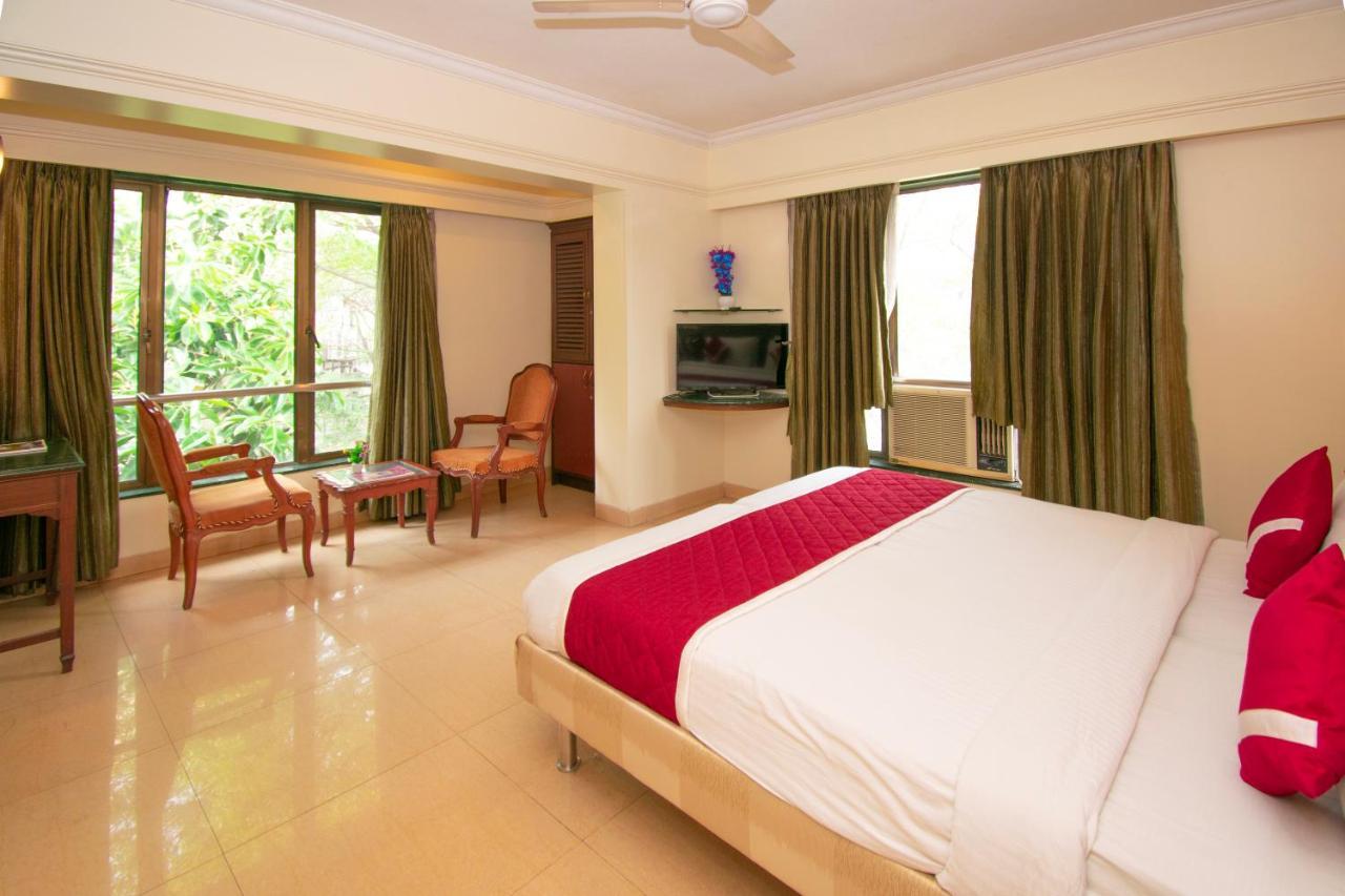 Octave Bund Garden Hotell Pune Exteriör bild